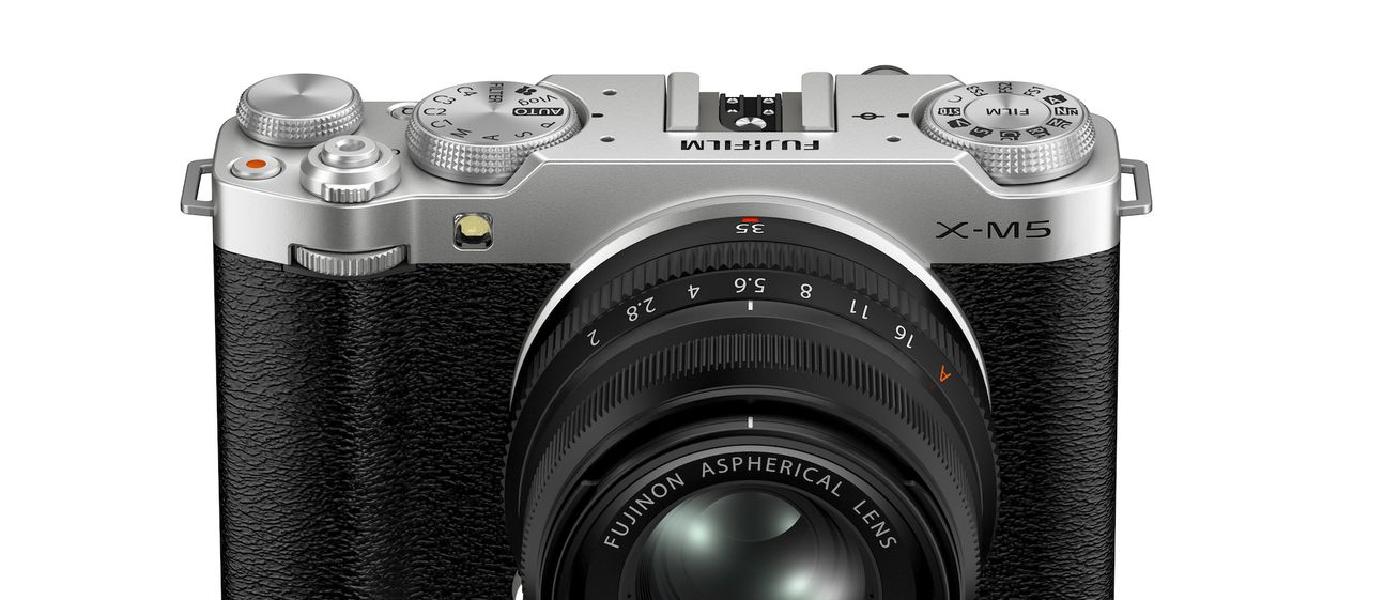 Fujifilm goes after aspiring vloggers with its new 800 X-M5 camera